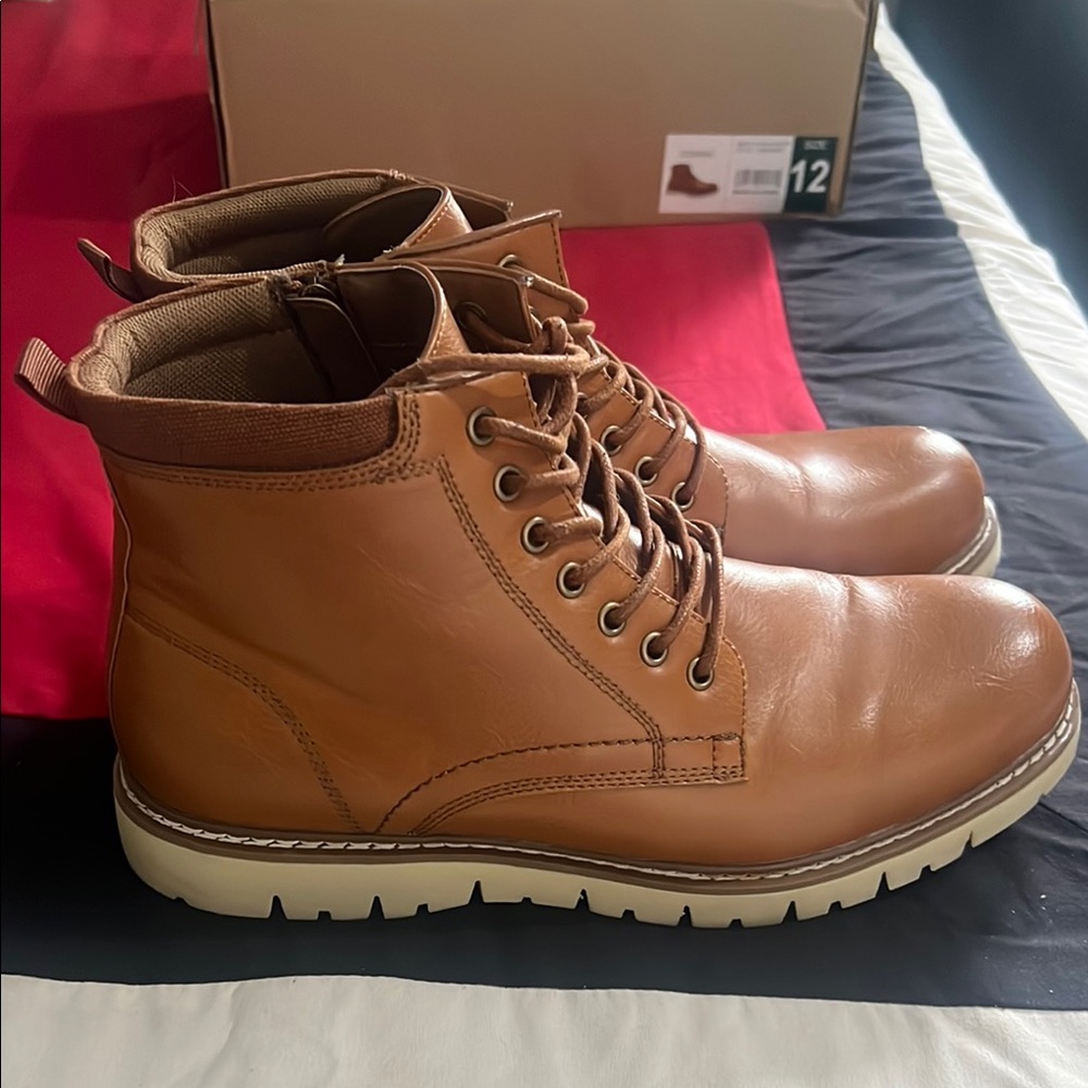 Men's Tan Leather Boots